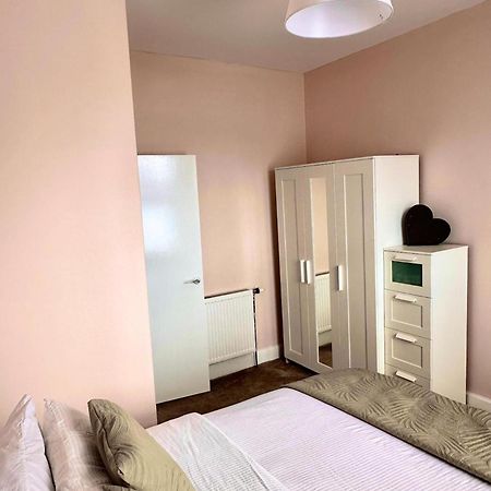 Prestwick Kingb Petsok Freep Wifi Tv Apartman Kültér fotó